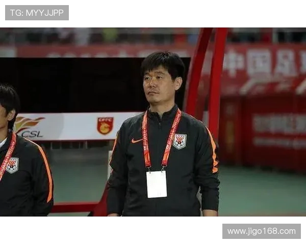 发布会变感谢会李霄鹏赛后真情向各方致谢场面温暖感动全场观众皆