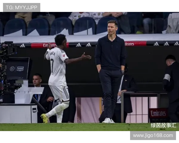 曝姆巴佩因三点不满巴黎!担心哈兰德与自己争金球